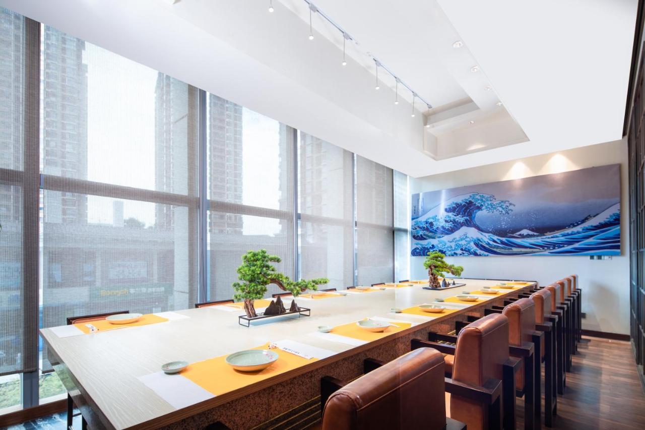 Wyndham Grand Plaza Royale Colorful Yunnan Hotel Kunming Eksteriør billede