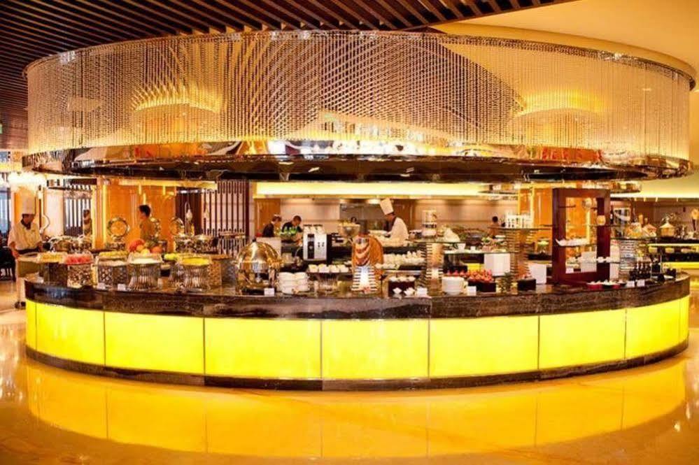 Wyndham Grand Plaza Royale Colorful Yunnan Hotel Kunming Eksteriør billede