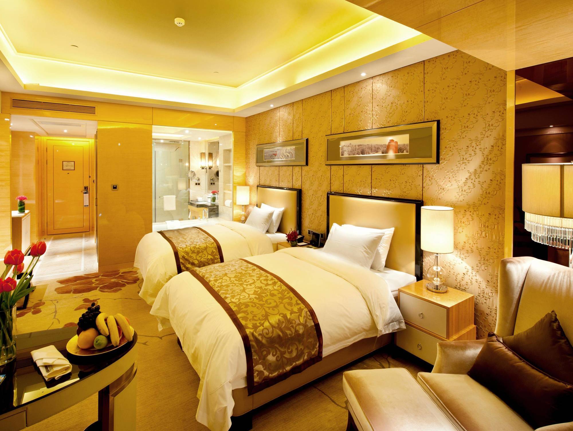 Wyndham Grand Plaza Royale Colorful Yunnan Hotel Kunming Eksteriør billede